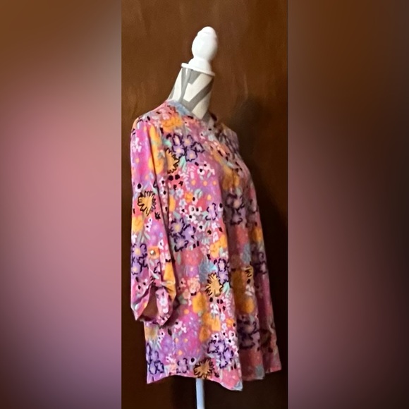 NWT Dear Scarlett Lizzy 3/4 Sleeve Top - Picture 3 of 4